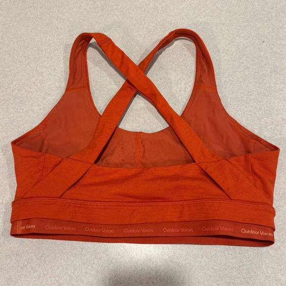 OUTDOOR VOICES TechSweat Thrive Sports Bra, Orange, Size M - Picture 3 of 6